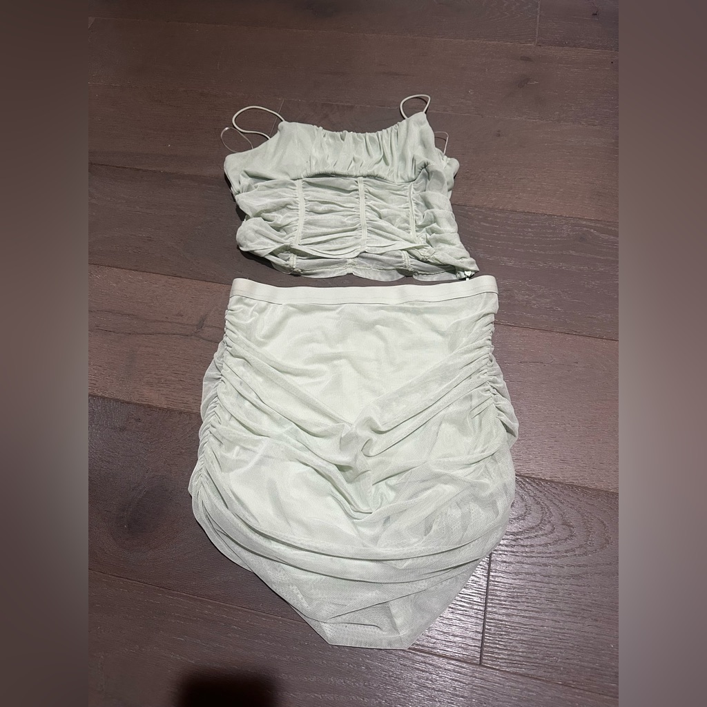 Women’s Two-Piece Set Size L
